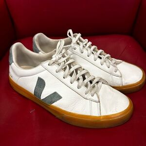 Veja Men's White and Green Sneakers Size 12